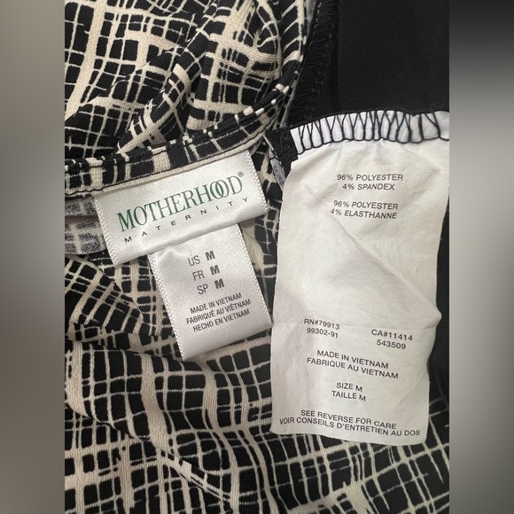 Motherhood Maternity Dress Size Medium - Picture 4 of 5